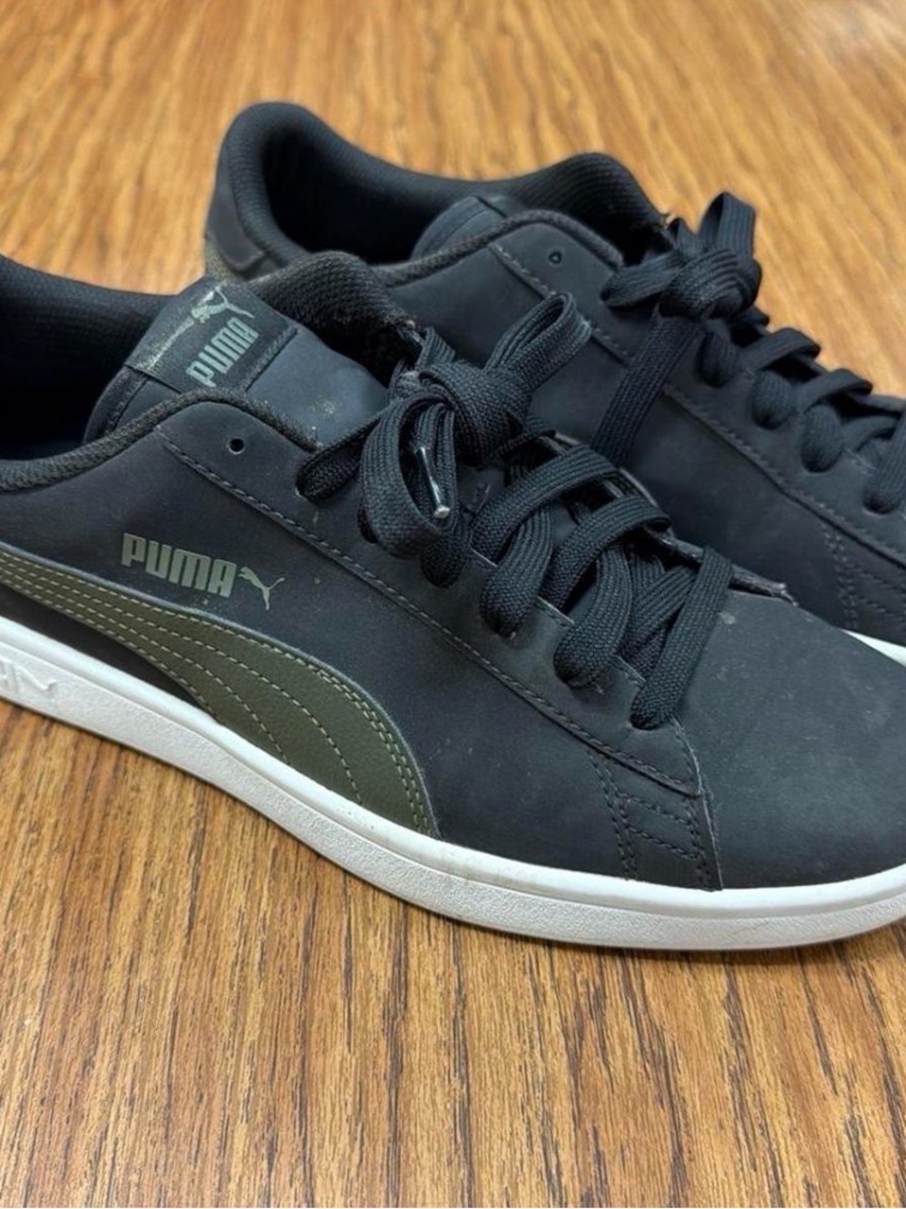 Puma Men's Black Sneakers with Olive Stripe